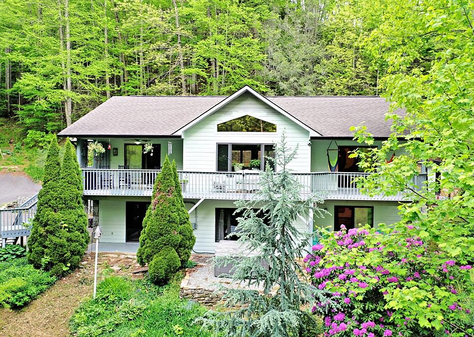 1st image of 176 Creek Bend Ln