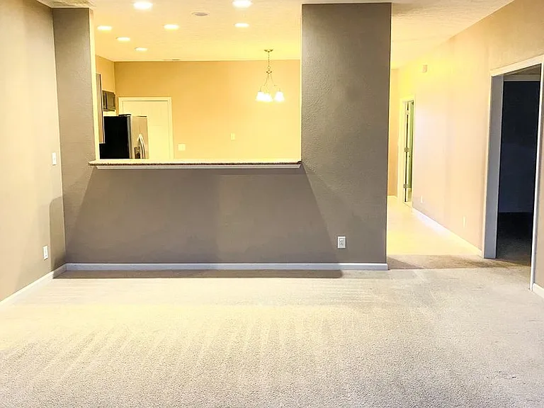 2388 Fleming Dr — Photo 4