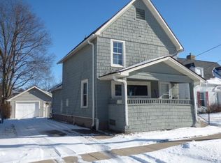 827 Garfield Avenue, Beloit, WI 53511