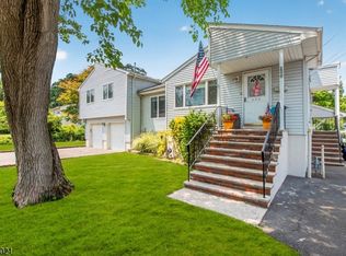286 Atlantic Dr., Parsippany-Troy Hills Twp., NJ 07054