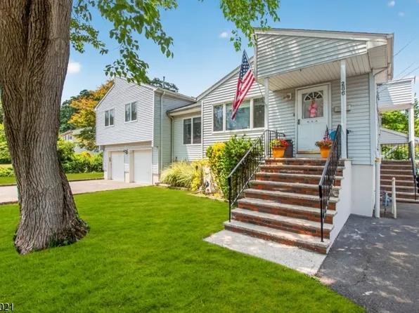 286 Atlantic Dr., Parsippany-Troy Hills Twp., NJ 07054