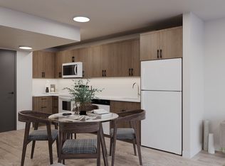 156 Marion St #978072, Winnipeg, MB R2H2W6