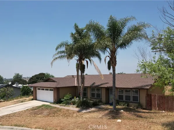 8561 56th St, Riverside, CA 92509