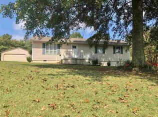 365 Wade Dr, Rossville, TN 38066