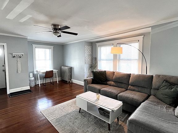 3rd image of 123 Waterston Ave #1