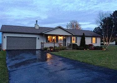 1st image of 103 Willow Run Dr