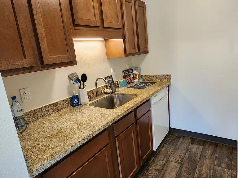 Birch Meadow Apartments — Photo 7