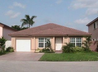19341 NW 77th Ct, Hialeah, FL 33015