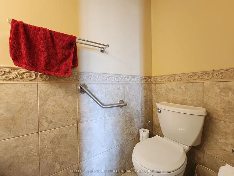 10 Martha Eaton Way #1609 — Photo 12