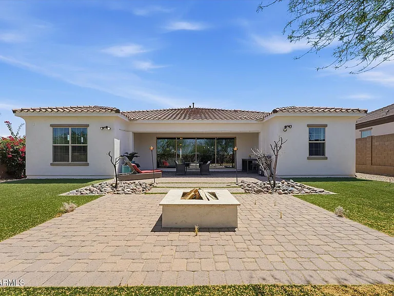 4254 E Valencia Dr — Photo 46