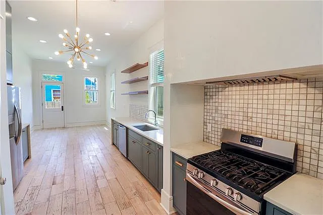 1801 Bienville St — Photo 7