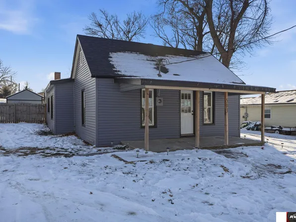 503 E 2nd St, Valparaiso, NE 68065