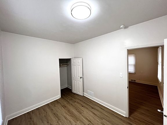 5th image of 3323 Halsted St