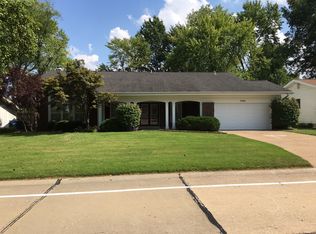 7462 Sir Lords Ln, Hazelwood, MO 63042
