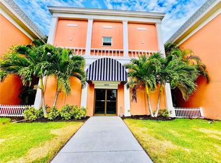 1900 68th St N APT 202, Saint Petersburg, FL 33710