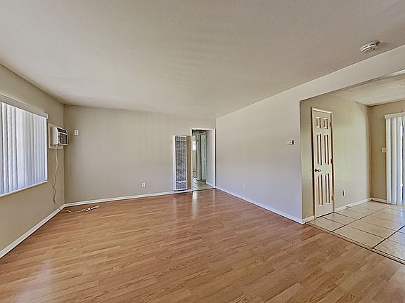 4th image of 4996 N D St
