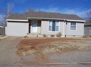 112 Thornton Ln, Elk City, OK 73644