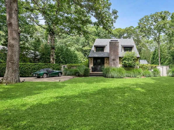 43 Hog Creek Ln, East Hampton, NY 11937