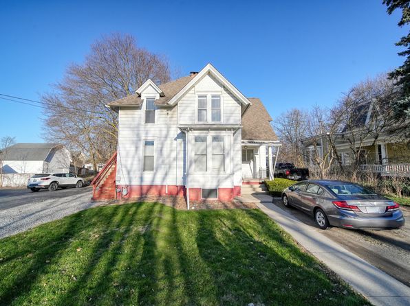 623 N Main St #1/2, Adrian, MI 49221