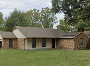 2501 Witchtree Rd, Greenville, MS 38701