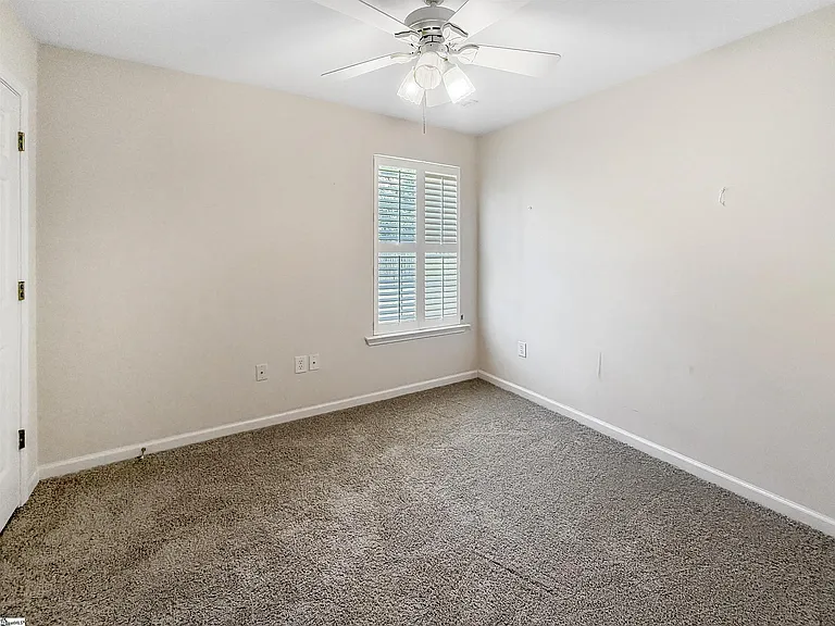 531 Glenlea Ln — Photo 11