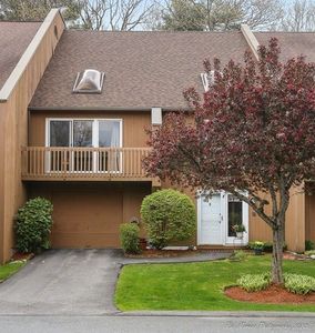 8 Woodland Park Dr #8, Haverhill, MA, 01830