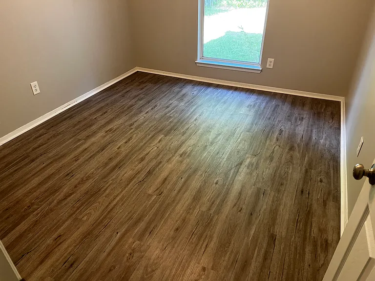 4530 Parkwood Ln E — Photo 8
