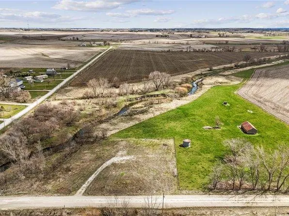 1180 U Ave, Amana, IA 52203