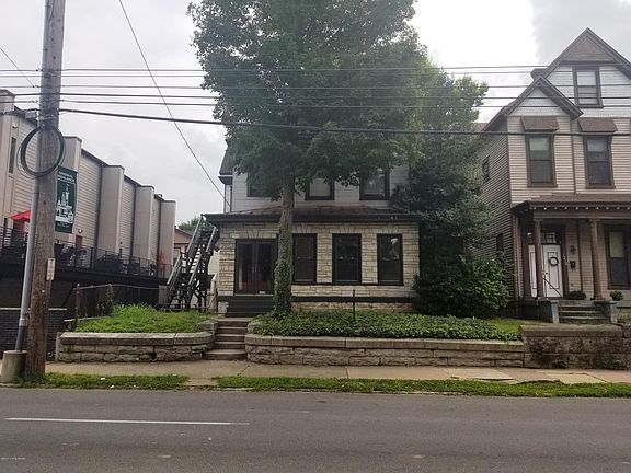 2nd image of 1212 E Broadway
