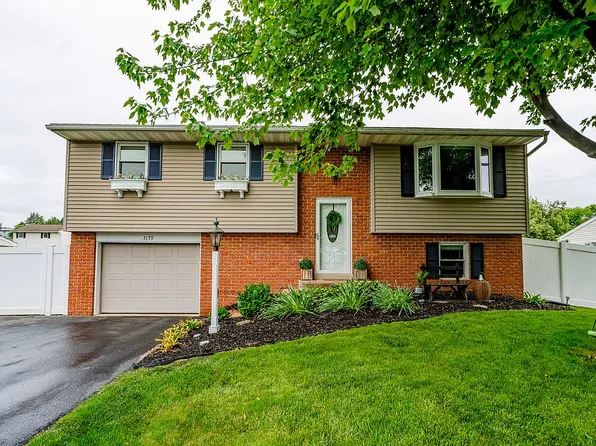 3179 Glengreen Dr, Lancaster, PA 17601