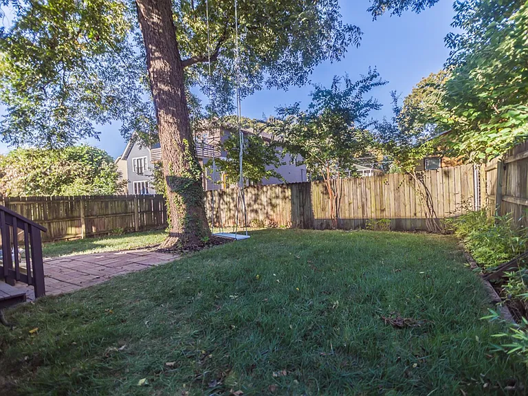97 Selman St SE — Photo 23