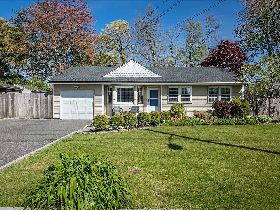 1st image of 83 Byron Way