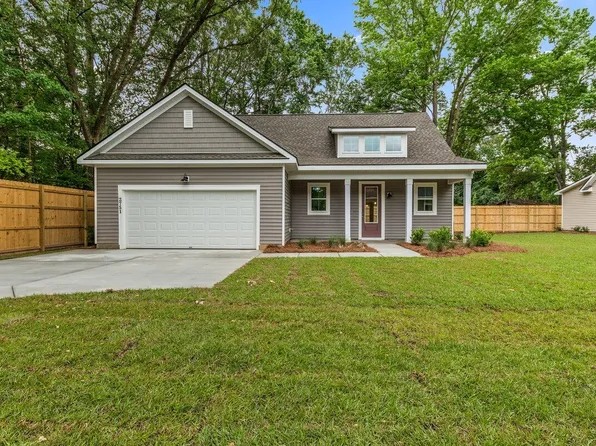 2751 Tyler St, North Charleston, SC 29406