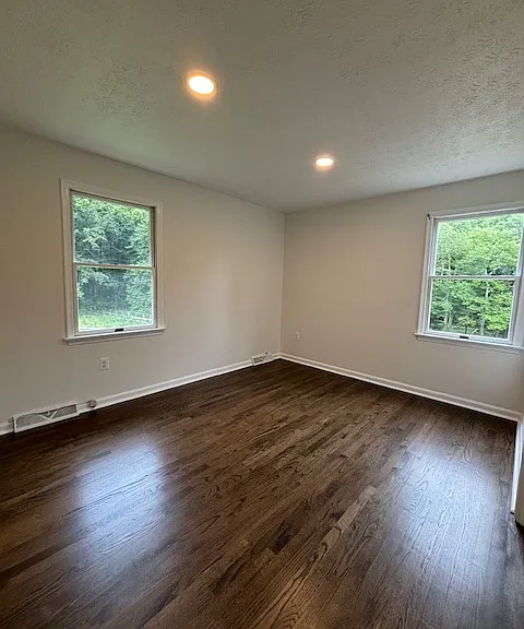 11838 Ramsburg Rd — Photo 11