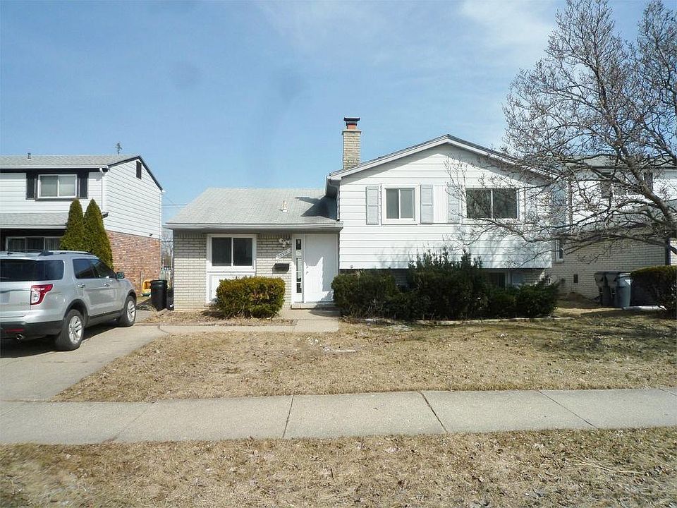 1st image of 25970 Marlowe Pl