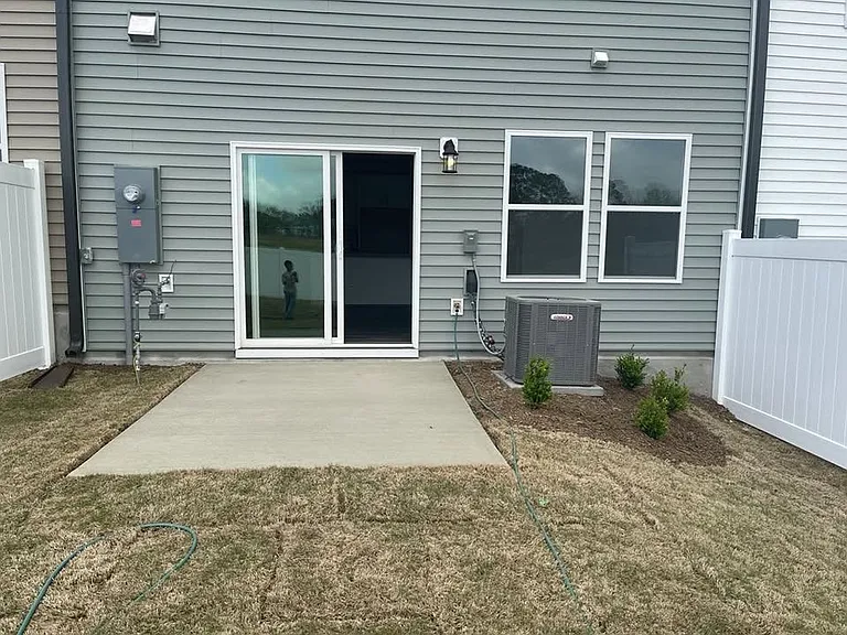 265 Hank Way — Photo 19