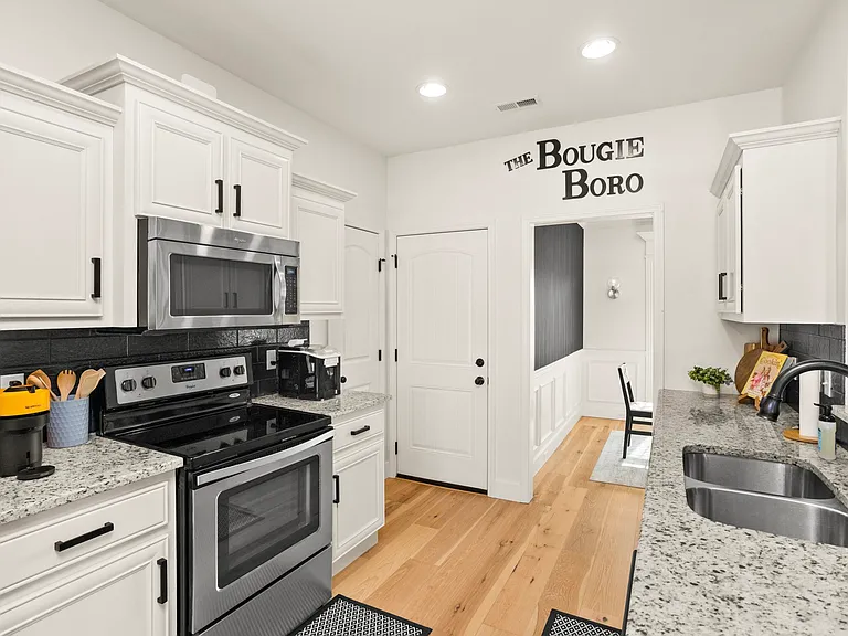 221 Waldron View Dr — Photo 14