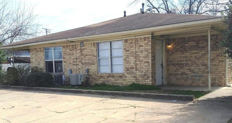 1st image of 107 W 17th St