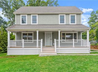 57 Brookdale Rd, Fairfield, CT 06824