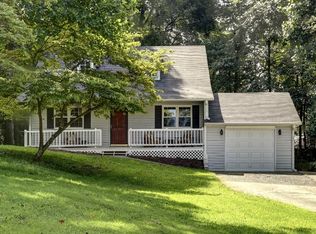205 Bascomb Ln, Woodstock, GA 30189
