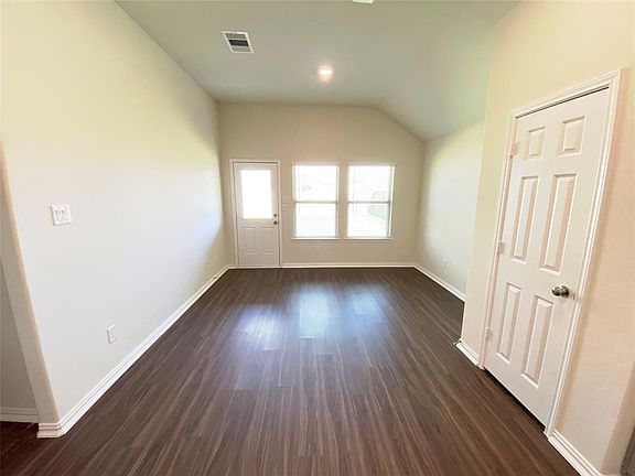 5th image of 12535 Highgrove Springs Dr