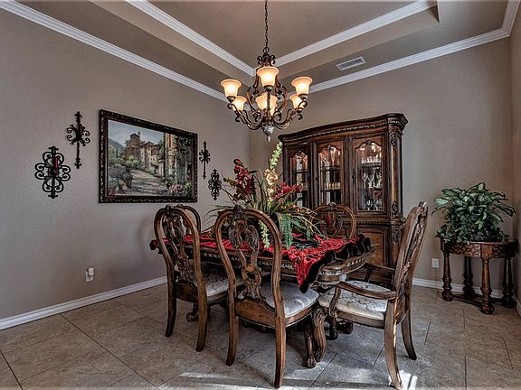 3rd image of 3132 San Saba Dr
