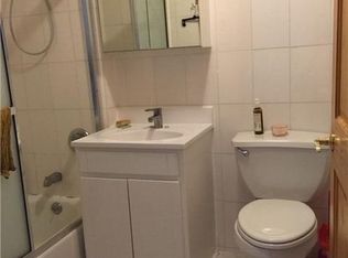 5649 141st St #2ND, Flushing, NY 11355
