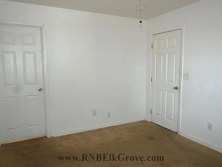 2271 E Church St — Photo 20