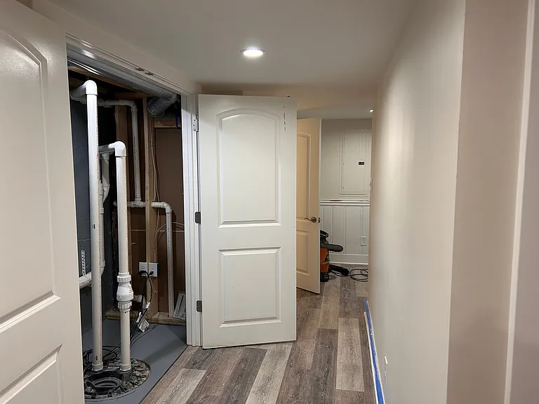 2713 Six Mile Ln — Photo 20