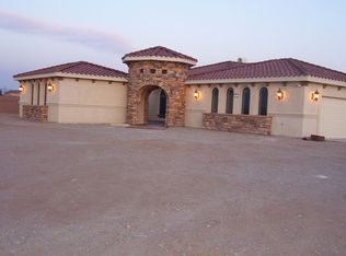 611 W Hickory St, Pahrump, NV 89048