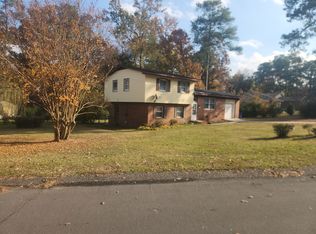 6541 Portsmouth Dr, Fayetteville, NC 28314