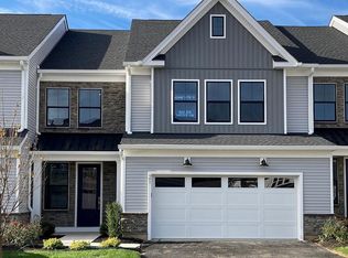 21 Mill Creek Dr #11, Doylestown, PA 18901