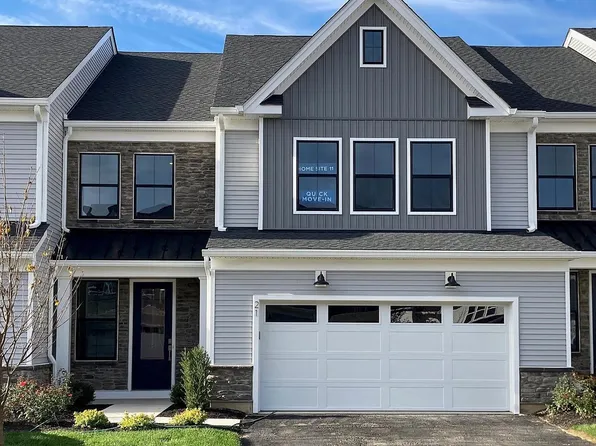 21 Mill Creek Dr #11, Doylestown, PA 18901