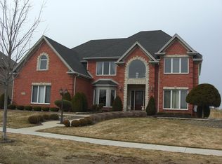 2219 Kane Ln, Batavia, IL 60510